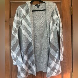Large Women's Gray and Cream Cardigan Hooded Sweater. Brand New! Side pockets!